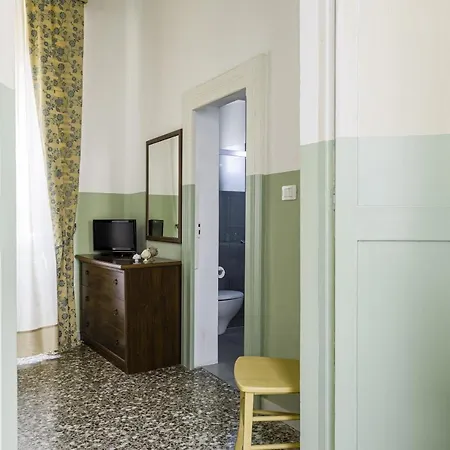 Palazzo Dante Nocleg ze śniadaniem