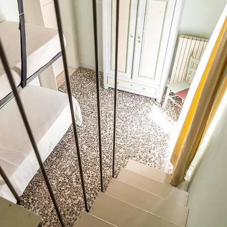 Palazzo Dante Bed & Breakfast