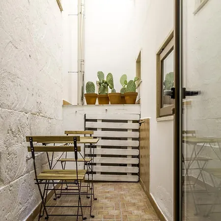 Palazzo Dante Bed & Breakfast *